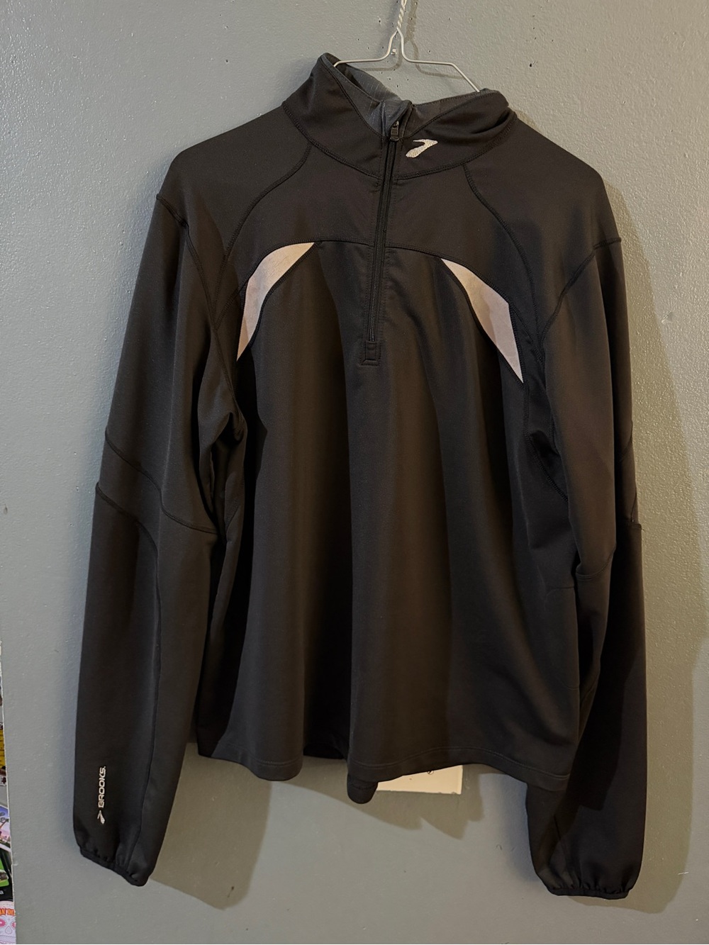 Brooks running jacket